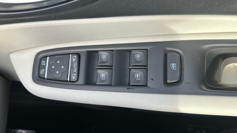 Renault Captur 0.9 TCE 90 GT Line 5dr Petrol Hatchback